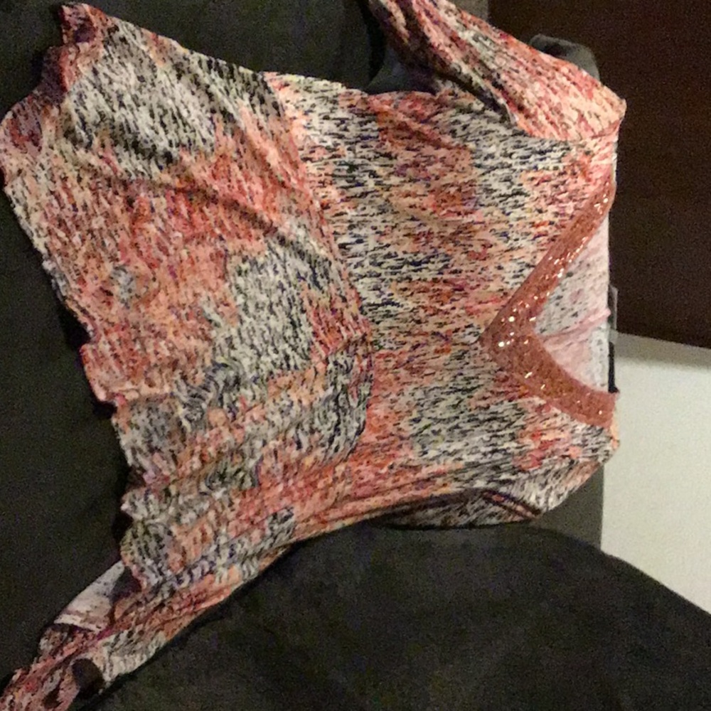Pink and black top